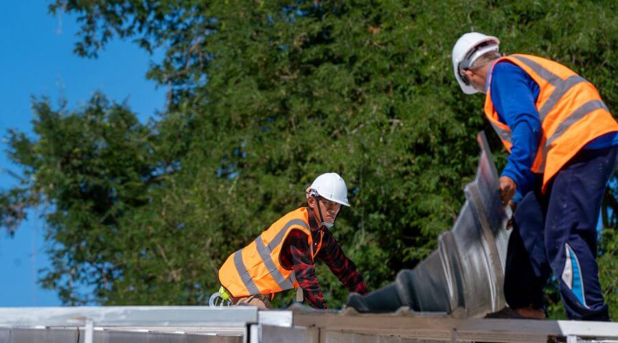 Professional metal roof installation in Cutler, CA